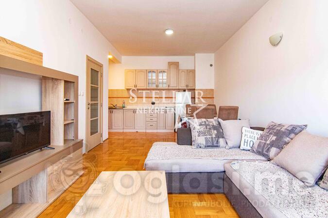 Dvosoban stan 70m2 - Podgorica - Stari Aerodrom