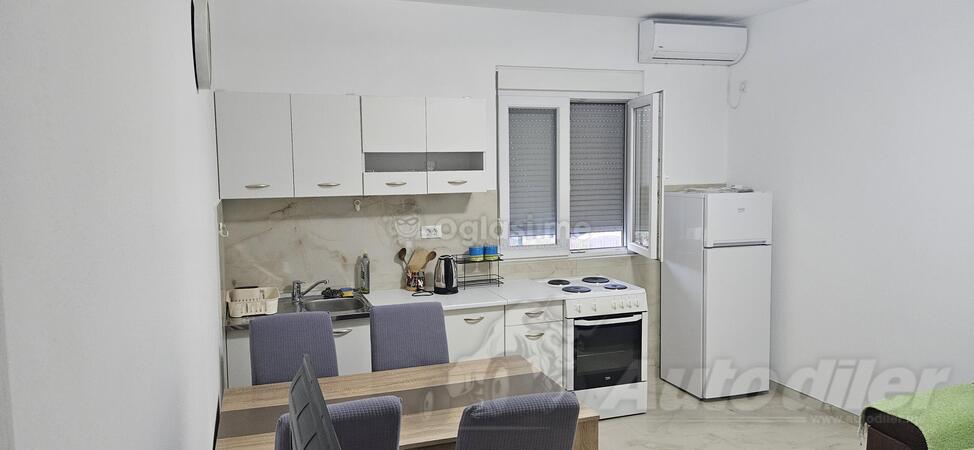 Jednosoban stan 45m2 - Kotor - Radanovići