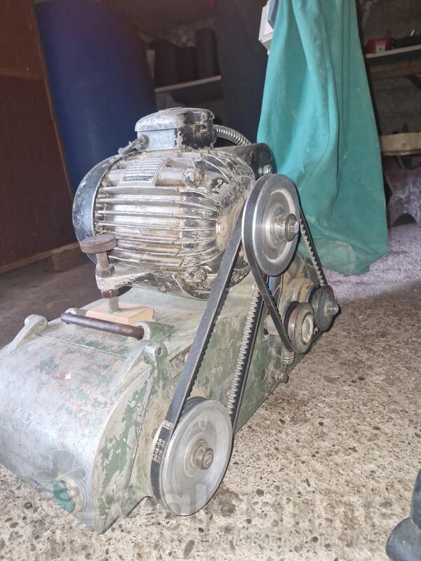 Radne mašine u djelovima