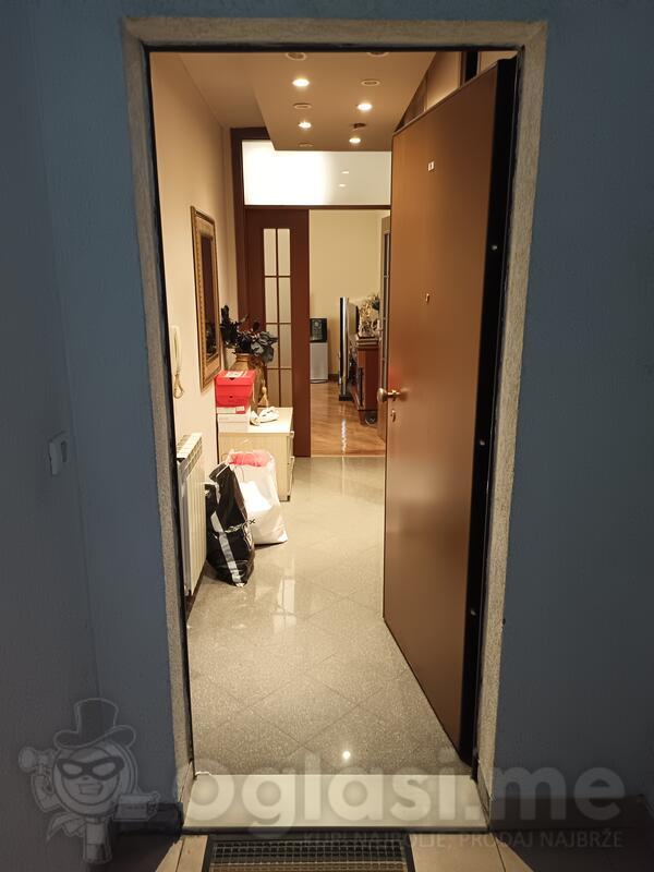 Dvosoban stan 96m2 - Podgorica - Stari Aerodrom Stari aerodrom