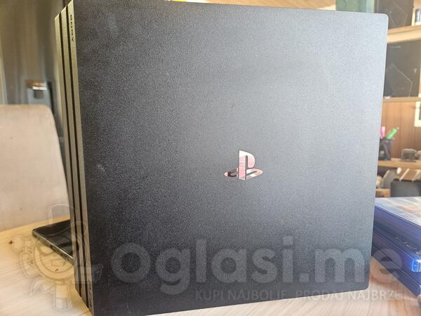 Sony - PlayStation 4