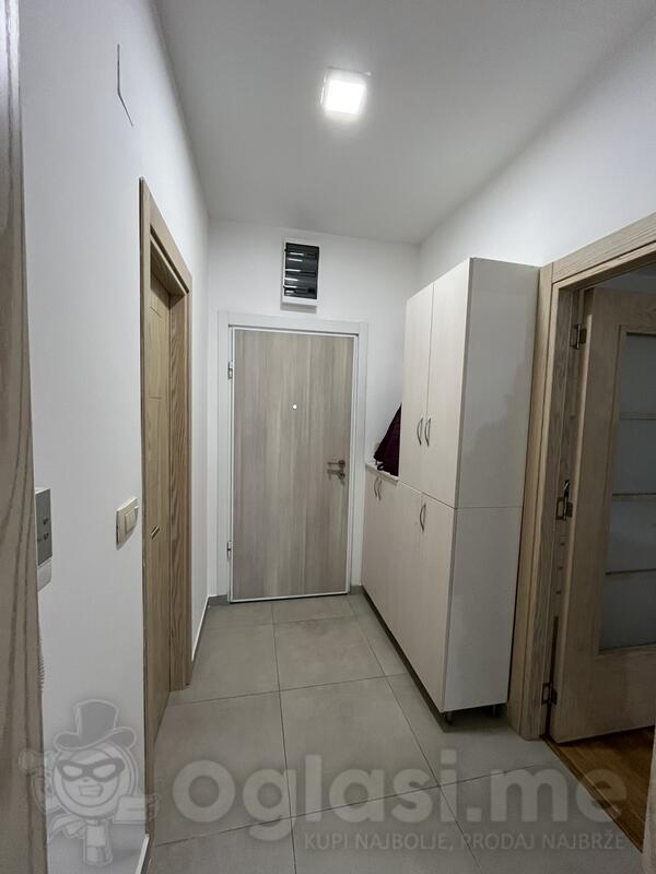 Jednosoban stan 46m2 - Podgorica - Blok 9