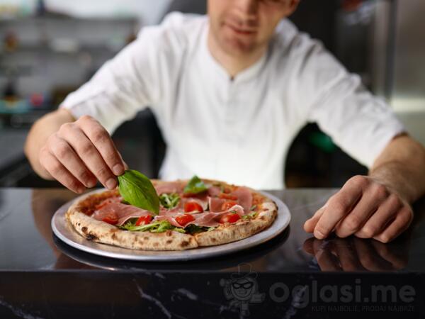 Pizza majstor i pomoćni radnik u kuhinji potrebni