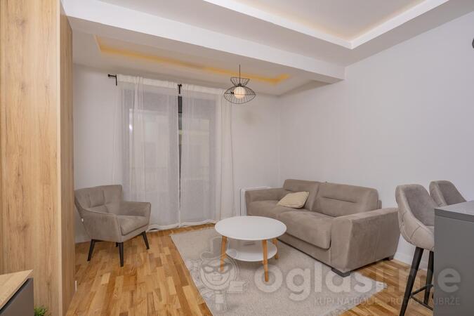 Jednosoban stan 45m2 - Bar - Šušanj