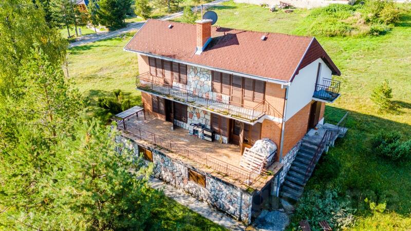 Porodična kuća 240m2 - Čajetina - Zlatibor