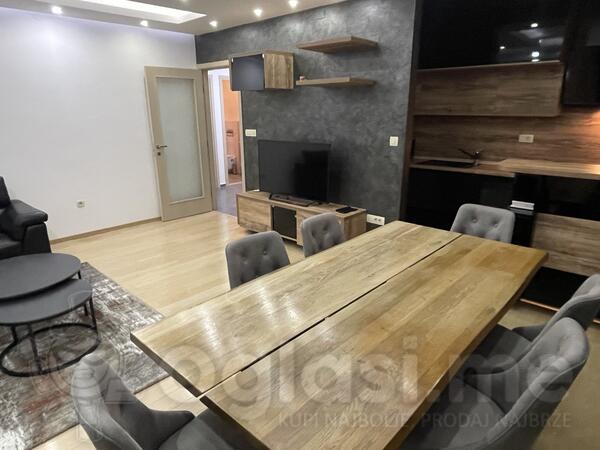 Trosoban stan 100m2 - Podgorica - City kvart