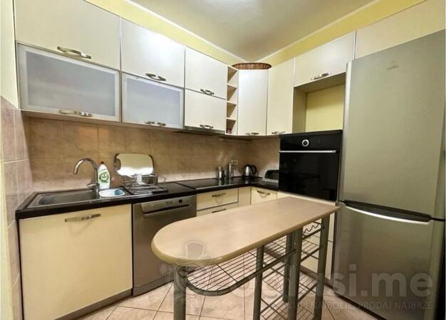 Dvosoban stan 60m2 - Podgorica - Zabjelo