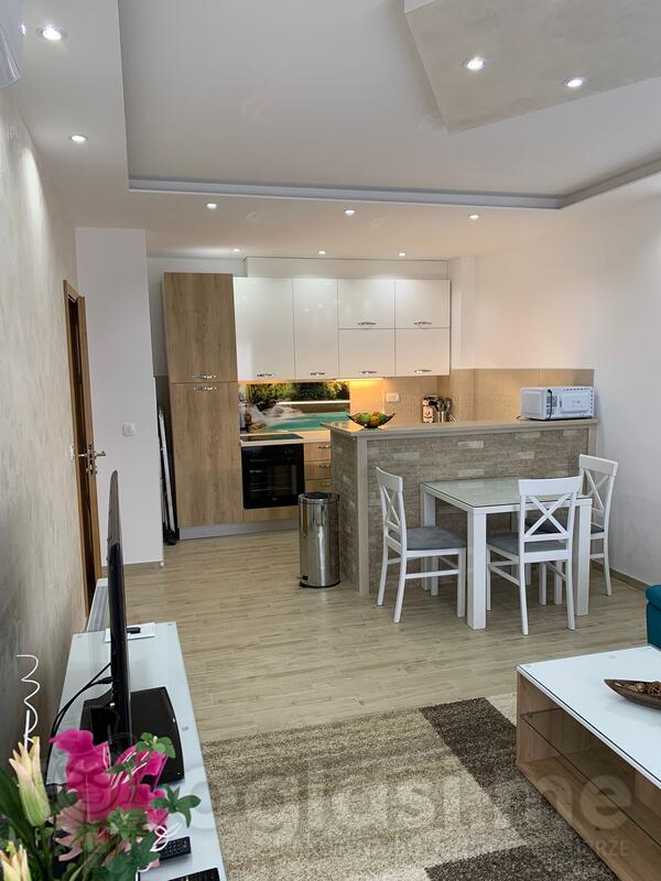 Jednosoban stan 52m2 - Tivat - Kaliman