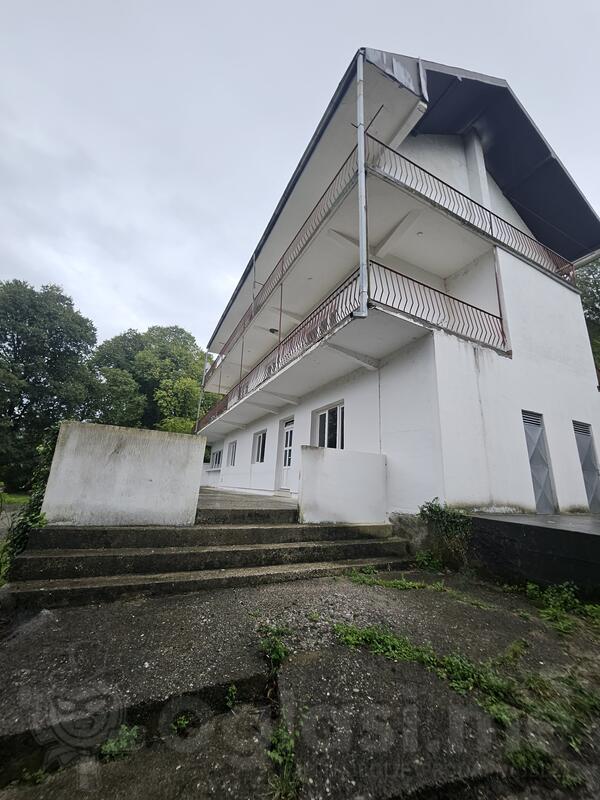 Restoran 180m2 - Danilovgrad - > Okolina grada