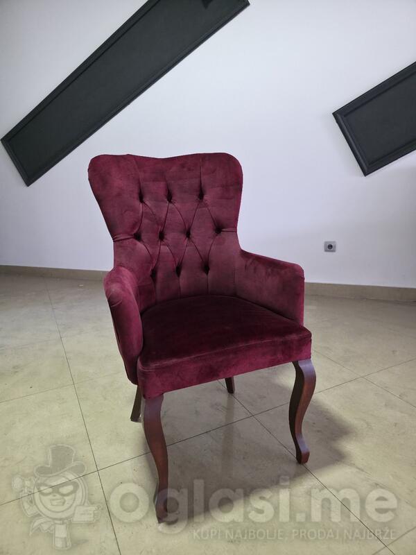 Prodajm stolice vise komada