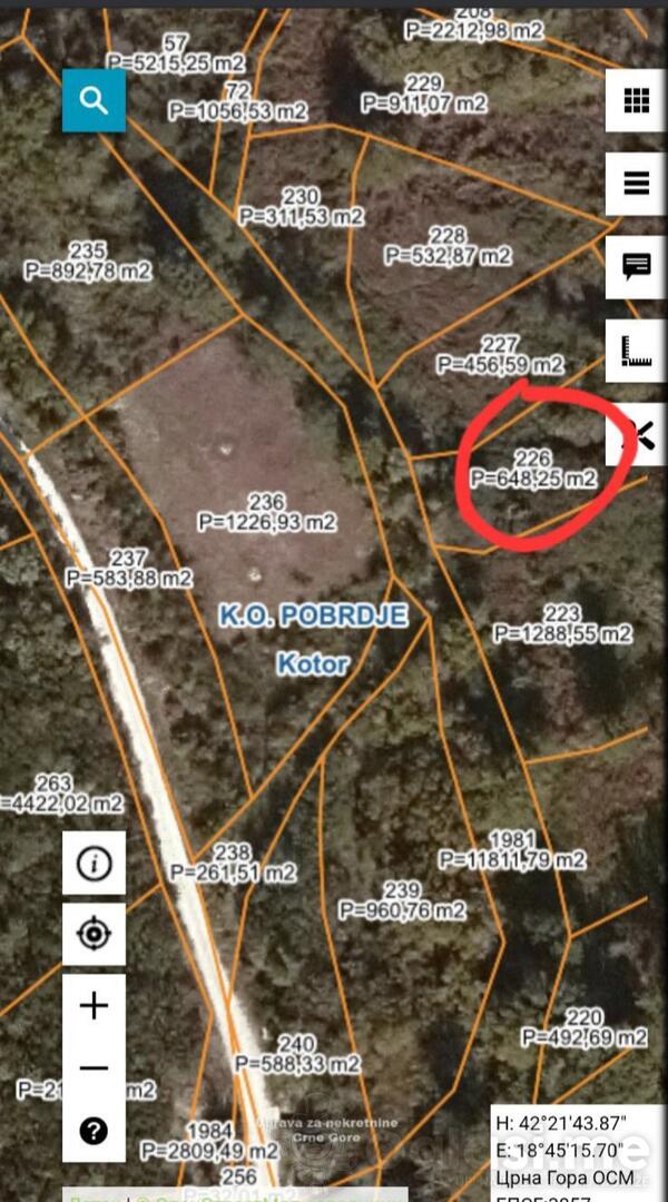 Građevinsko zemljište 640m2 - Kotor - Radanovići