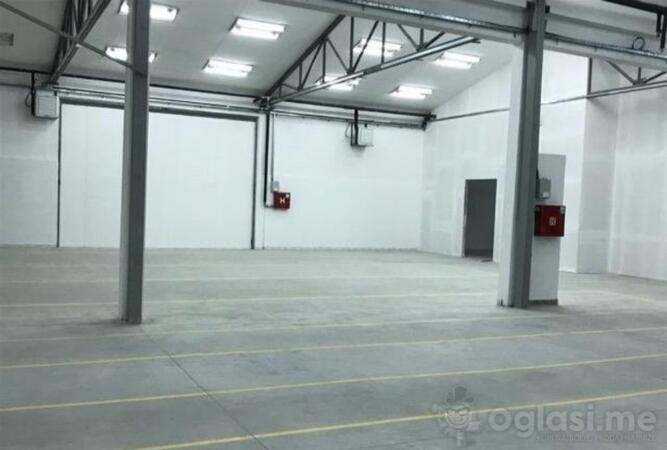 Magacin 1350m2 - Čukarica - Čukarica (uži dio)