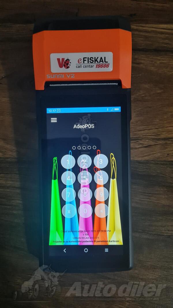 Prodajem fiskalnu kasu / Model: SUNMI V2