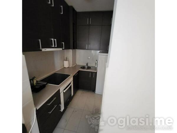 Jednosoban stan 42m2 - Podgorica - Preko Morače