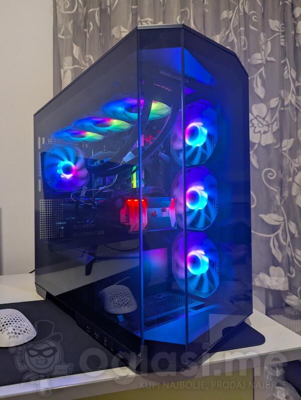 AMD Ryzen 7 - 32GB GB DDR5 - SSD disk