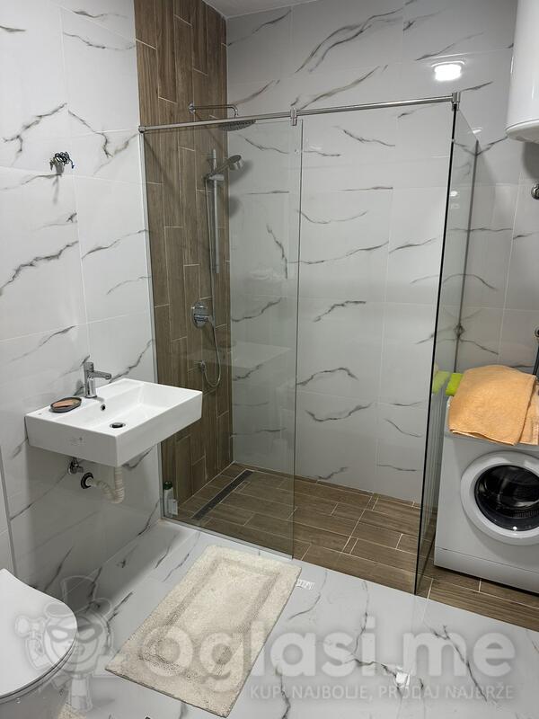 Dvosoban stan 75m2 - Podgorica - Podgorica (uži dio)