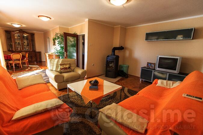 Porodična kuća 140m2 - Bar - Burtaiši