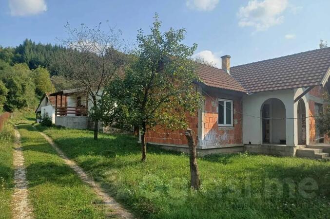 Porodična kuća 80m2 - Bajina Bašta - Solotuša