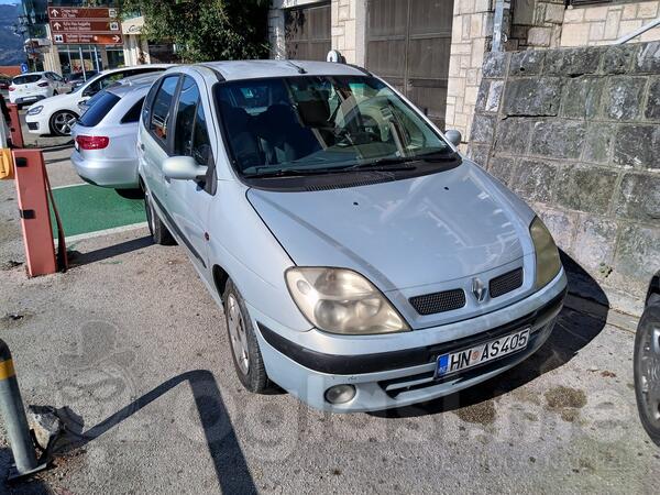 Renault - Scenic - 1.9
