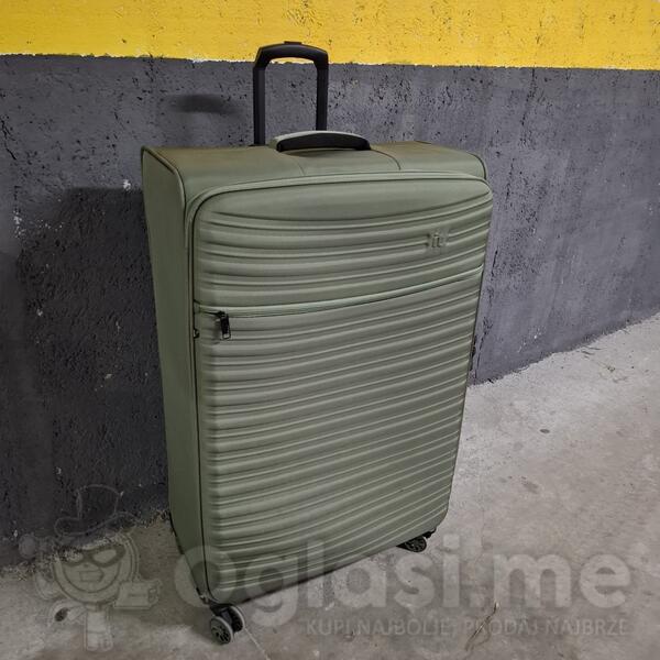 Putni Kofer 90l najveci model