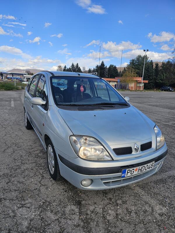 Renault - Scenic - 1.9 DCI