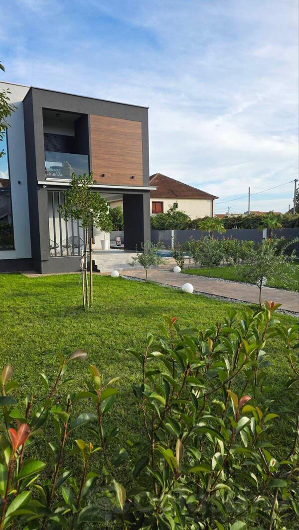 Vila 150m2 - Podgorica - Donja Gorica