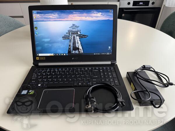 Acer A715-71G - 15.6" Intel i5 16GB GB