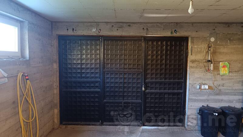 Garaža 0m2 - Plav - Brezojevica