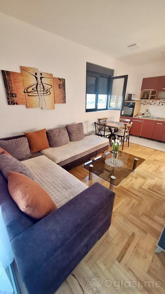 Dvosoban stan 60m2 - Podgorica - Zabjelo