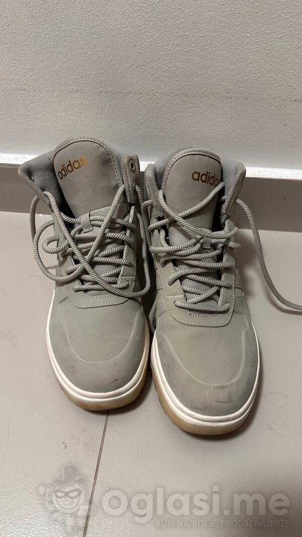 skoro nove, zelena Adidas, sportske cipele on