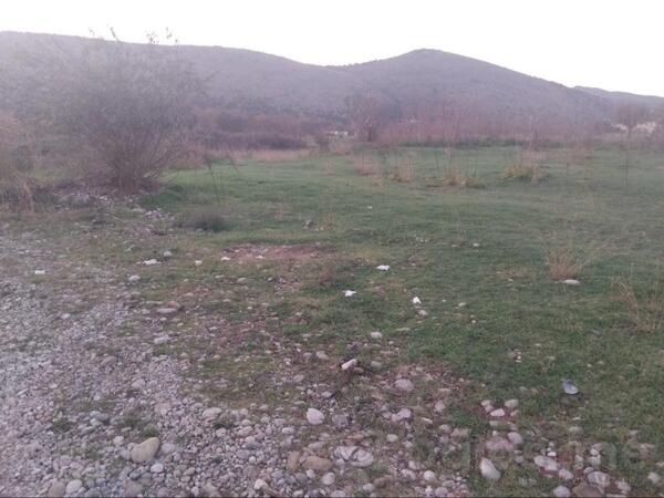 Građevinsko zemljište 2000m2 - Podgorica - Donji Kokoti