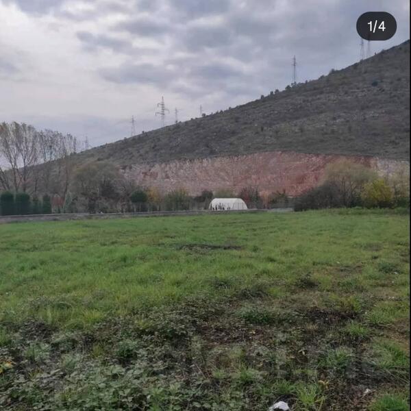 Građevinsko zemljište 2445m2 - Podgorica - Tološi