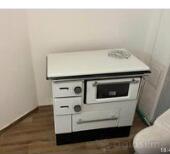 Na prodaju sporet ocuvan kao nov