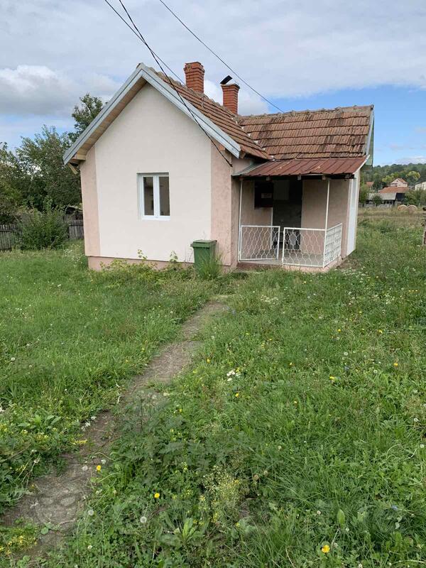 Porodična kuća 50m2 - Lazarevac - Rudovci