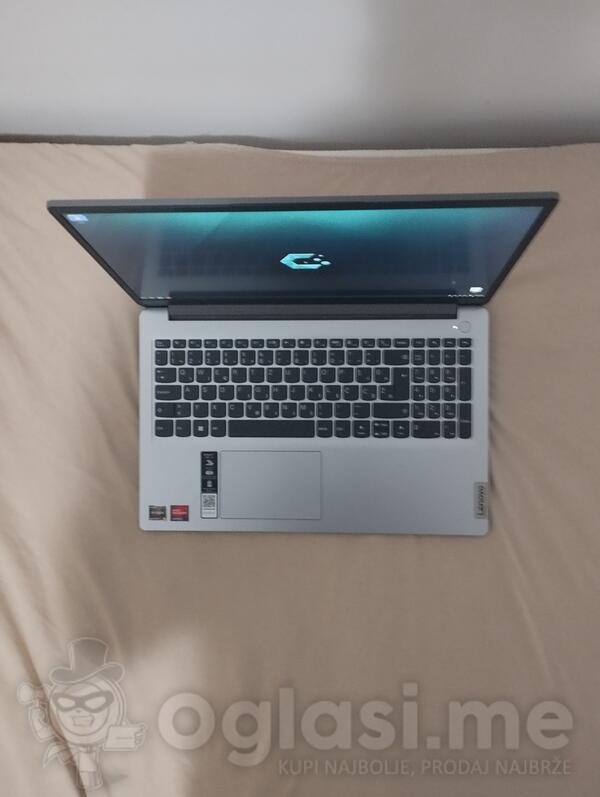Lenovo - 15.6" AMD Ryzen 5 16GB GB