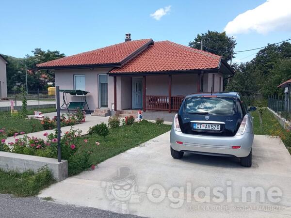 Montažna kuća 75m2 - Cetinje - Cetinje (uži dio)