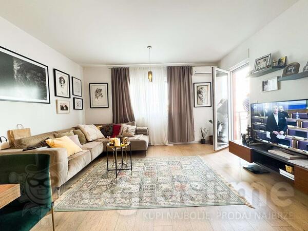 Dvosoban stan 63m2 - Podgorica - Blok 9