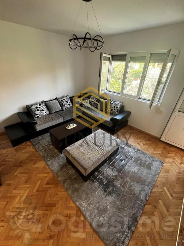 Dvosoban stan 65m2 - Podgorica - Masline