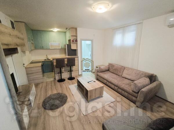 Garsonjera 28m2 - Podgorica - Iza Delte (1. Maj)