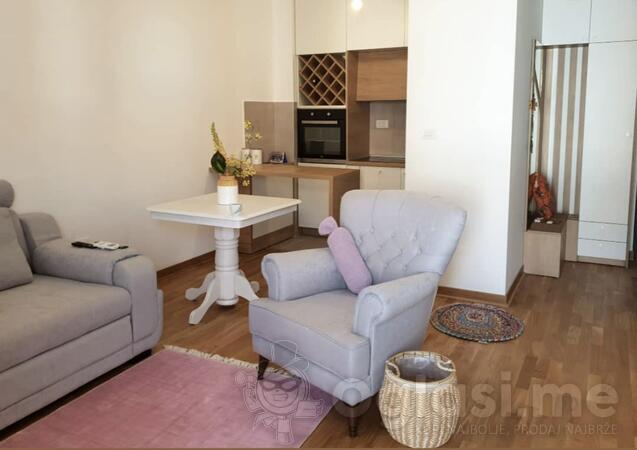 Jednosoban stan 45m2 - Podgorica - City Kej