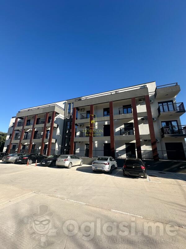 Trosoban stan 90m2 - Podgorica - Gorica C