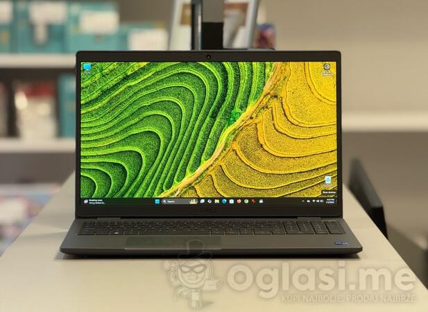 Dell Dell Latitude 3540 - 15.5" Intel i5 16GB GB