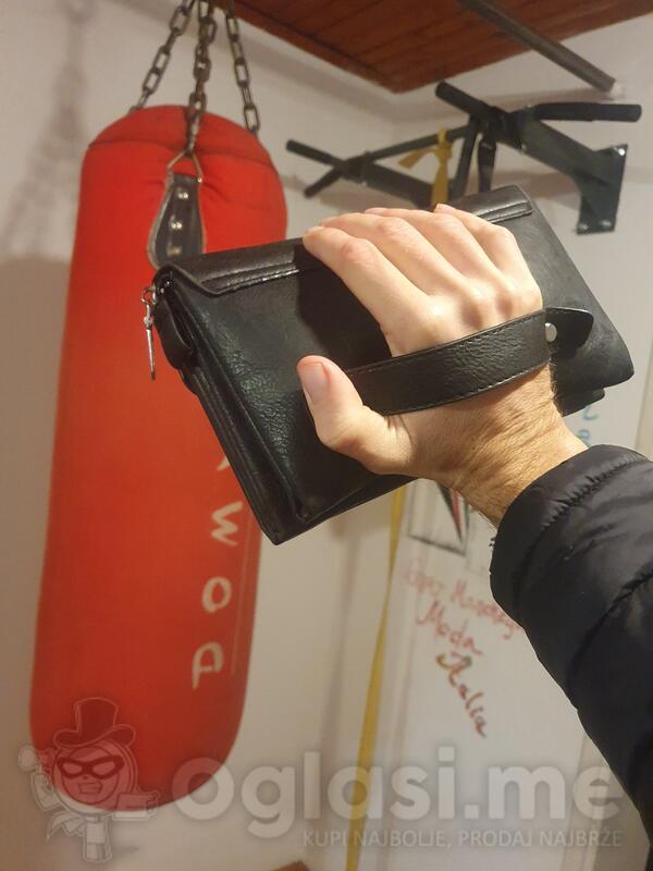 Hugo boss muska kozna torbica pod ruku