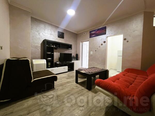 Garsonjera 30m2 - Budva - Gospoština