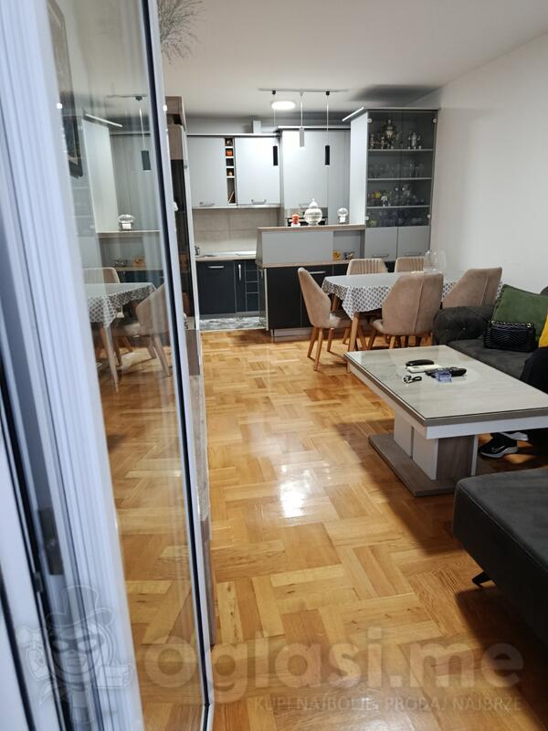 Jednosoban stan 50m2 - Podgorica - Stari Aerodrom