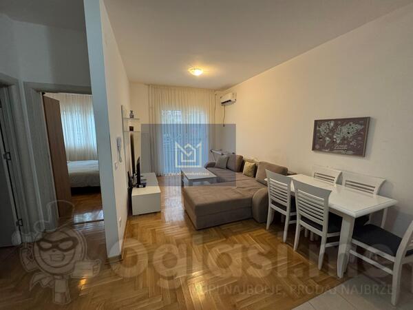 Jednosoban stan 40m2 - Budva - > Okolina grada