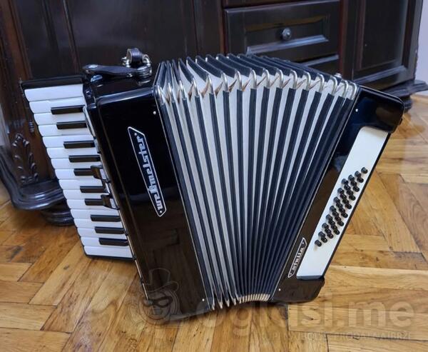 Harmonika 32 basa Weltmeister-stella