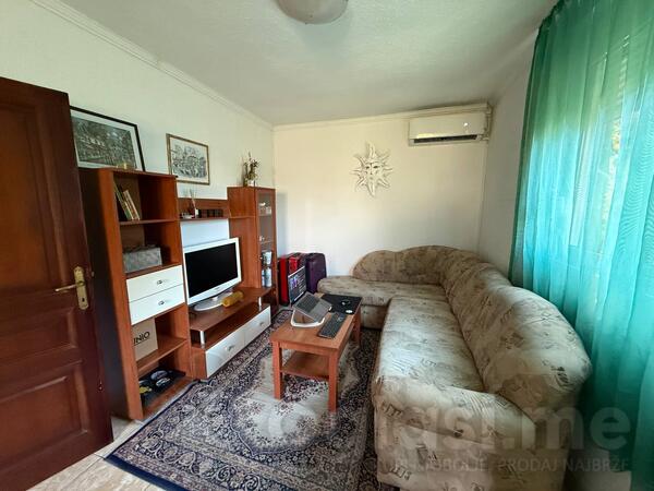 Porodična kuća 55m2 - Bar - > Okolina grada