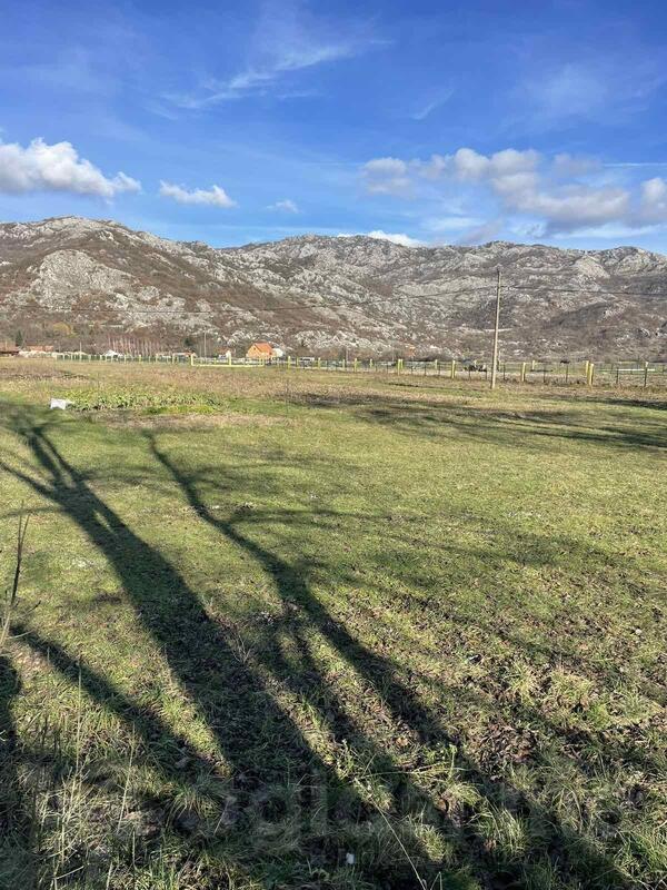 Građevinsko zemljište 5307m2 - Nikšić - Nikšić (uži dio)