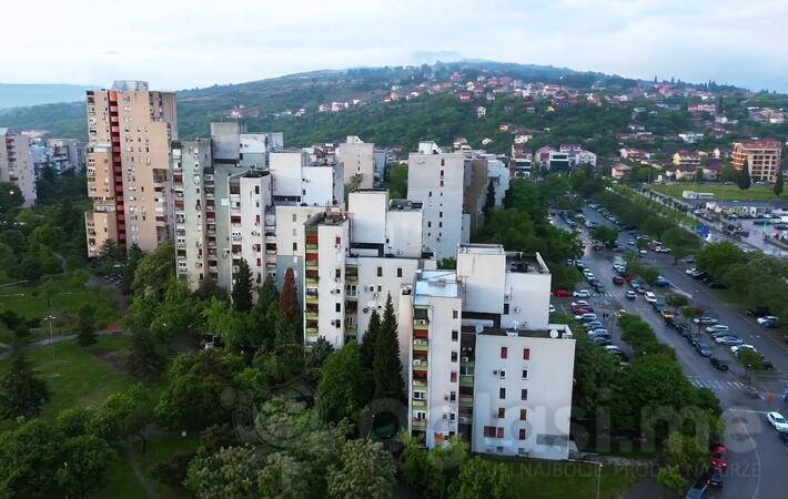 Dvoiposoban stan 77m2 - Podgorica - Blok 5